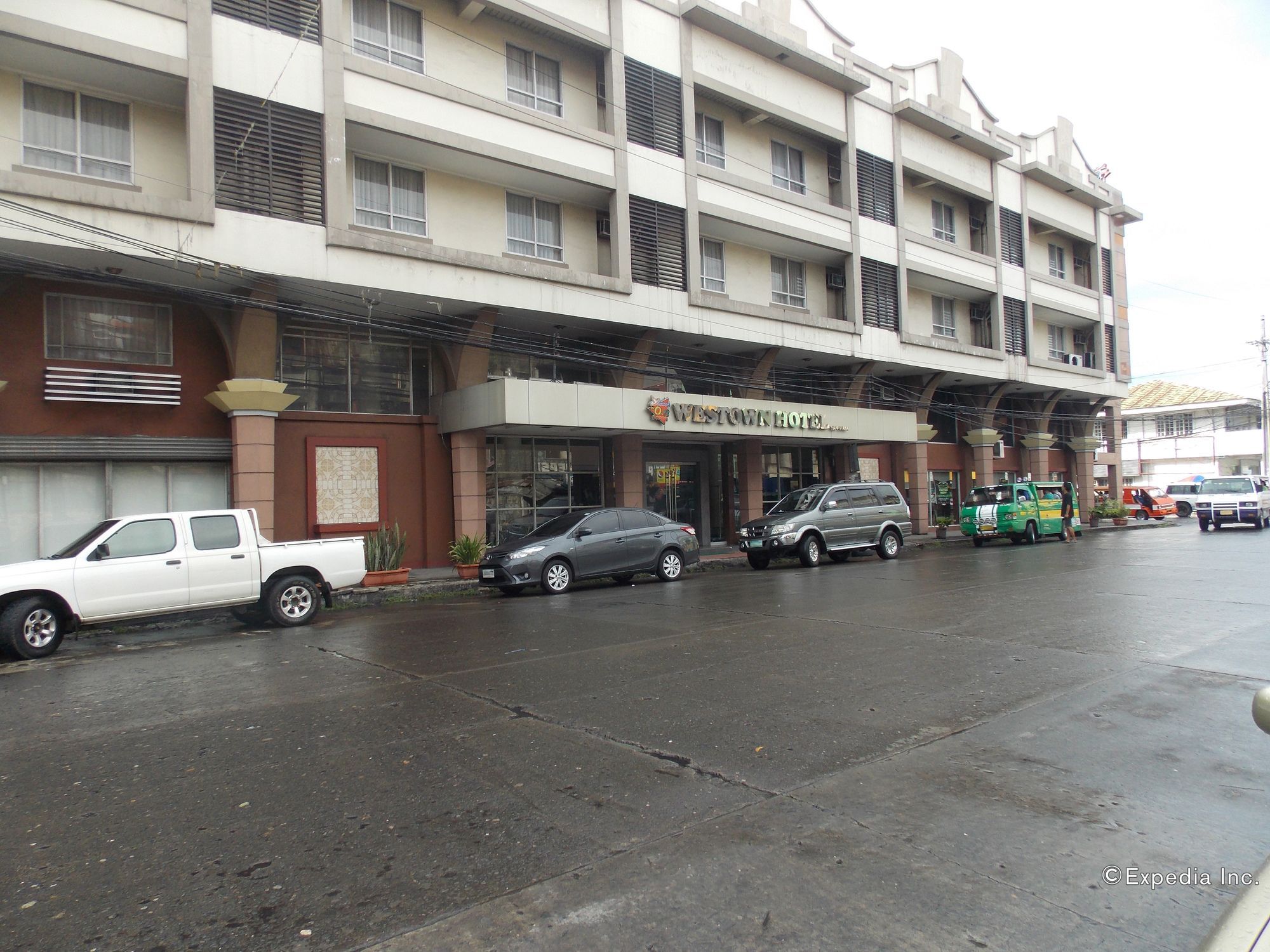 Mo2 Westown Hotel Bacolod - Downtown Exterior photo